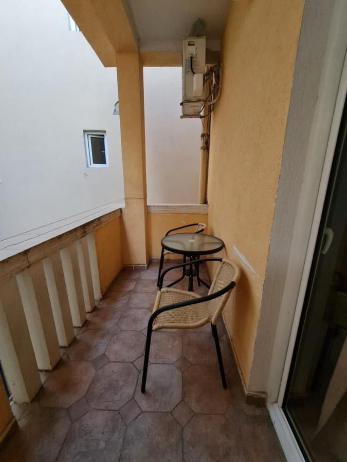 Hibiscus Guest House 부드바 외부 사진